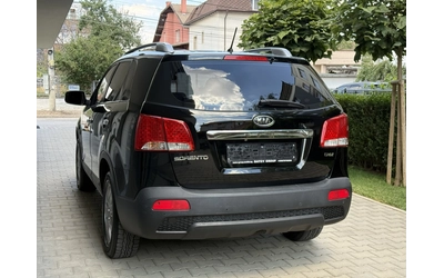 Kia Sorento 2.2D-AVTOMAT-4X4- - автомобили, коли, обяви за нови и употребявани 6