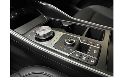 Kia Sorento 3280км * 2026* Plug-In Hybrid * AWD* - автомобили, коли, обяви за нови и употребявани 13