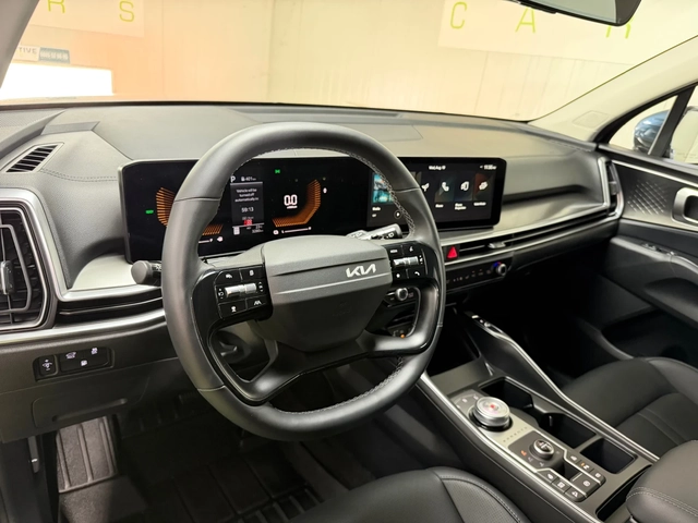 Kia Sorento 3280км * 2026* Plug-In Hybrid * AWD* - автомобили, коли, обяви за нови и употребявани 7