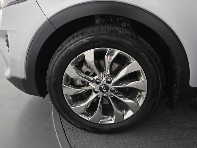 Kia Sorento 2.2 4Wd Noblesse Special - САМО 30% АВАНС! - автомобили, коли, обяви за нови и употребявани 4