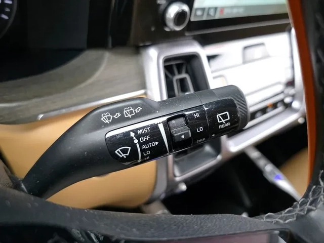 Kia Sorento 2.2 4Wd Prestige - САМО 30% АВАНС! - автомобили, коли, обяви за нови и употребявани 14