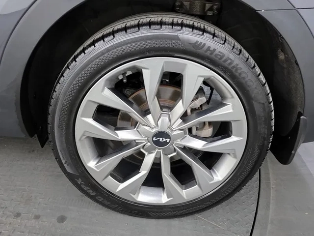 Kia Sorento 2.2 4Wd Prestige - САМО 30% АВАНС! - автомобили, коли, обяви за нови и употребявани 4