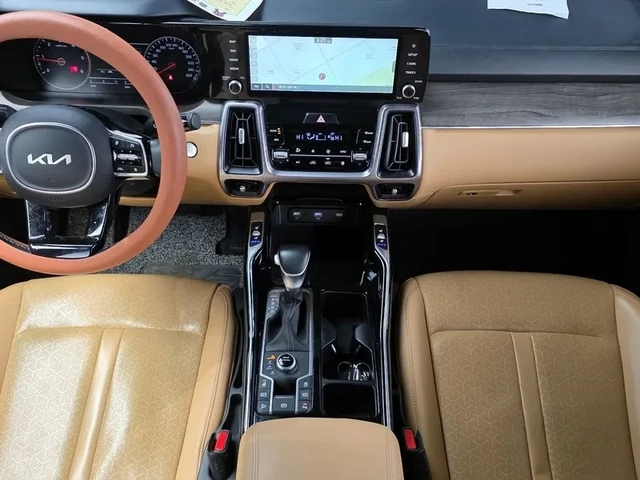 Kia Sorento 2.2 4Wd Prestige - САМО 30% АВАНС! - автомобили, коли, обяви за нови и употребявани 6