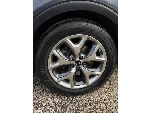 Kia Sorento 2.2CRDI REBEL 100%РЕАЛНИ КМ 83ХИЛ!ЛИЗИНГ ВИДЕО - автомобили, коли, обяви за нови и употребявани 4