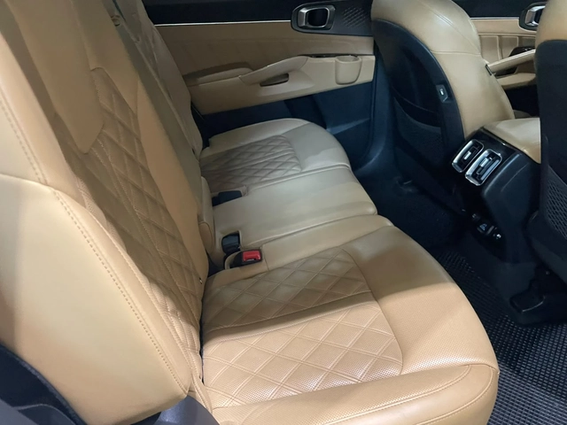 Kia Sorento 2.2 ! 4WD ! Signature ! - автомобили, коли, обяви за нови и употребявани 11