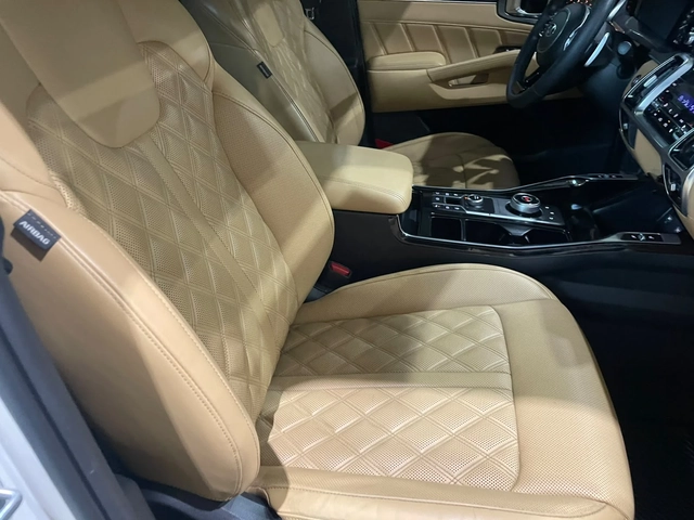 Kia Sorento 2.2 ! 4WD ! Signature ! - автомобили, коли, обяви за нови и употребявани 8