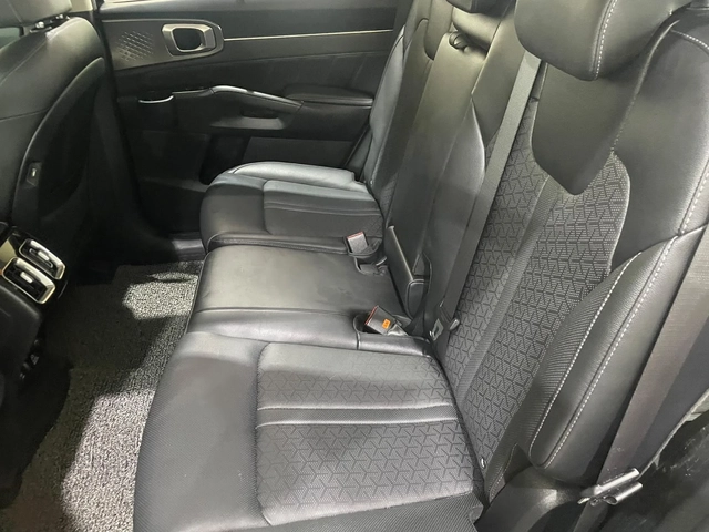 Kia Sorento 2.2 ! 4WD ! Noblesse ! - автомобили, коли, обяви за нови и употребявани 11