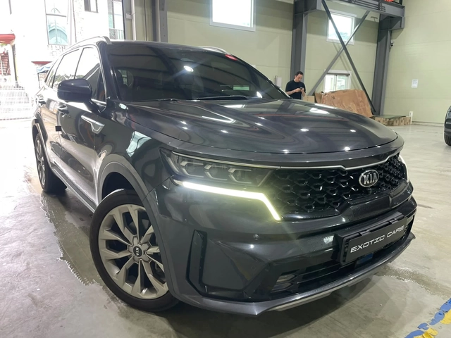 Kia Sorento 2.2D ! 4WD ! 6+ 1 ! Signature ! - автомобили, коли, обяви за нови и употребявани 0