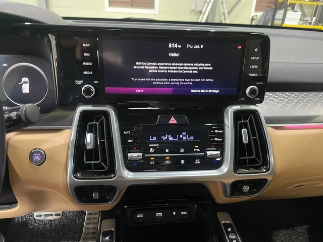 Kia Sorento 2.2D ! 4WD ! 6+ 1 ! Signature ! - автомобили, коли, обяви за нови и употребявани 15