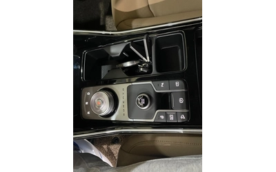 Kia Sorento HEV 1.6 ! 2WD ! Noblesse ! - автомобили, коли, обяви за нови и употребявани 14