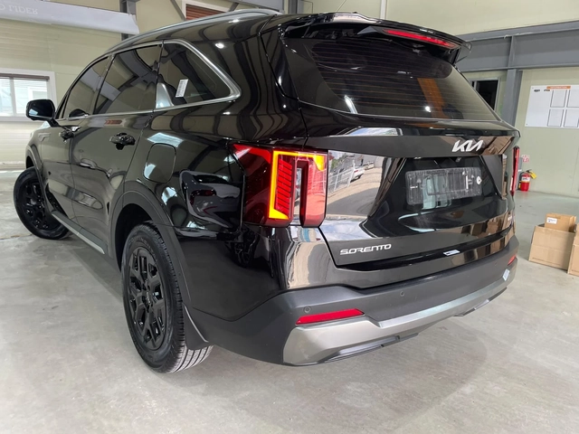 Kia Sorento HEV 1.6 ! 2WD ! Noblesse ! - автомобили, коли, обяви за нови и употребявани 5
