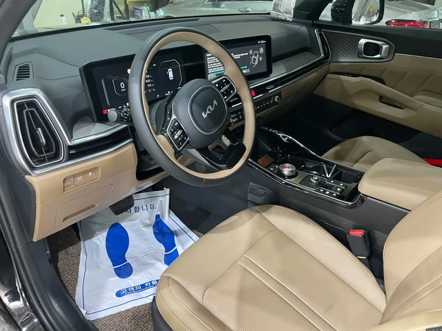 Kia Sorento HEV 1.6 ! 2WD ! Noblesse ! - автомобили, коли, обяви за нови и употребявани 7
