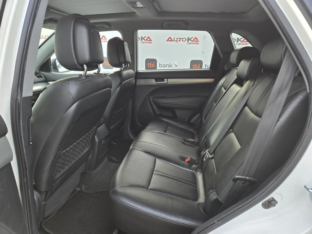 Kia Sorento 2.2CRDI-197кс= АВТОМАТ= 4Х4= KEYLESS= PANORAMA - автомобили, коли, обяви за нови и употребявани 8