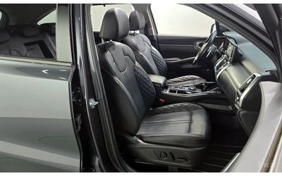 Kia Sorento 2.2 DIESEL AWD / GRAVITY / 360 КАМЕРИ /ОБДУХ/PANO - автомобили, коли, обяви за нови и употребявани 13
