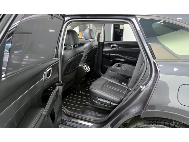 Kia Sorento 2.2 DIESEL AWD / GRAVITY / 360 КАМЕРИ /ОБДУХ/PANO - автомобили, коли, обяви за нови и употребявани 14
