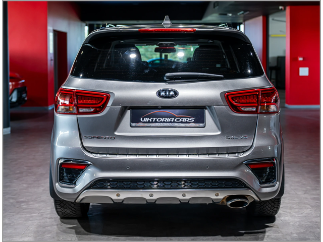 Kia Sorento Kia Sorento  - автомобили, коли, обяви за нови и употребявани 21