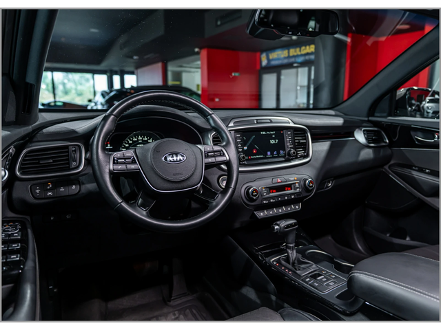 Kia Sorento Kia Sorento  - автомобили, коли, обяви за нови и употребявани 9
