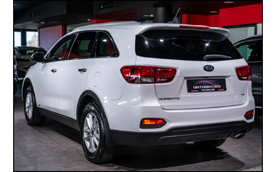 Kia Sorento Kia Sorento  - автомобили, коли, обяви за нови и употребявани 17
