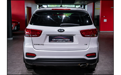 Kia Sorento Kia Sorento  - автомобили, коли, обяви за нови и употребявани 18