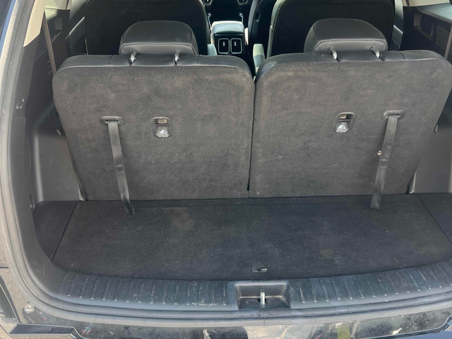 Kia SORENTO PLUG-IN HYBRID 1.6L 4cyl AWD - автомобили, коли, обяви за нови и употребявани 12