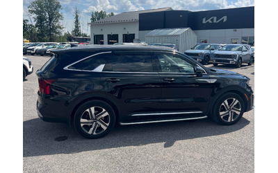 kia-sorento-plug-in-hybrid-1-6l-4cyl-awd - 2
