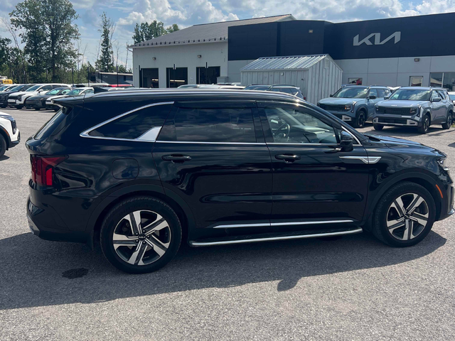 Kia SORENTO PLUG-IN HYBRID 1.6L 4cyl AWD - автомобили, коли, обяви за нови и употребявани 2