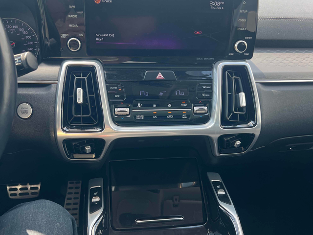 Kia SORENTO PLUG-IN HYBRID 1.6L 4cyl AWD - автомобили, коли, обяви за нови и употребявани 8