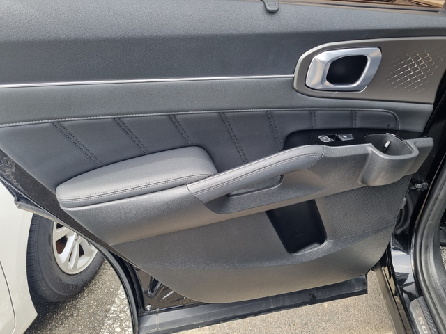 KIA SORETNO - автомобили, коли, обяви за нови и употребявани 22