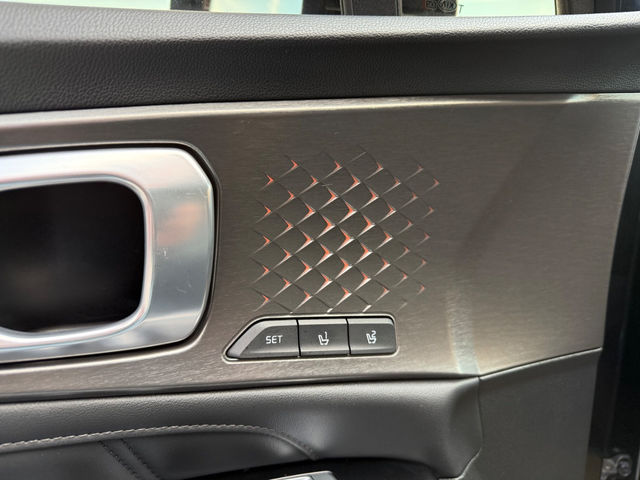 KIA SORETNO - автомобили, коли, обяви за нови и употребявани 23