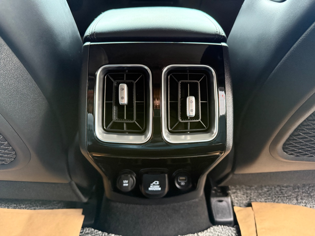 KIA SORETNO - автомобили, коли, обяви за нови и употребявани 27