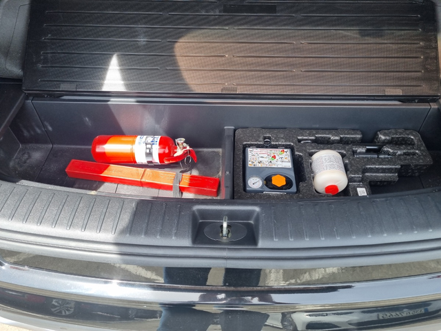 KIA SORETNO - автомобили, коли, обяви за нови и употребявани 6