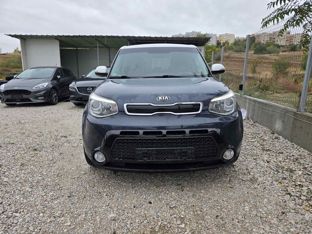 Kia Soul 1.6 CRDI - автомобили, коли, обяви за нови и употребявани 1