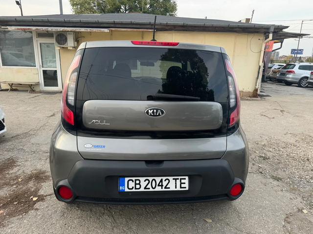 Kia Soul 1.6 GDI - автомобили, коли, обяви за нови и употребявани 3