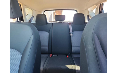 Kia Soul 2.0L 4 Front-wheel Drive - автомобили, коли, обяви за нови и употребявани 10