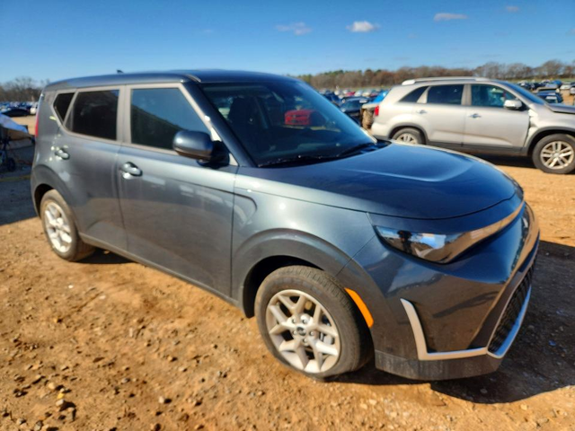 Kia Soul 2.0L 4 Front-wheel Drive - автомобили, коли, обяви за нови и употребявани 4