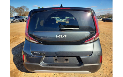 Kia Soul 2.0L 4 Front-wheel Drive - автомобили, коли, обяви за нови и употребявани 6