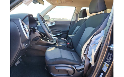 Kia Soul 2.0L 4 Front-wheel Drive - автомобили, коли, обяви за нови и употребявани 7