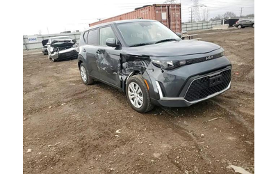 kia-soul-2-0l-4-front-wheel-drive - 0