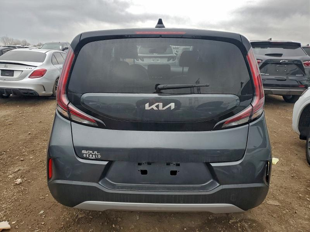 Kia Soul 2.0L 4 Front-wheel Drive - автомобили, коли, обяви за нови и употребявани 6