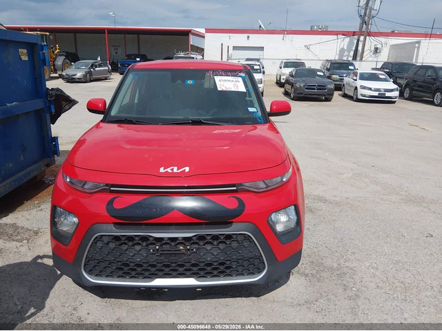 Kia Soul 2.0L I-4 DOHC, VVT, 147HP Front Wheel Drive - автомобили, коли, обяви за нови и употребявани 11