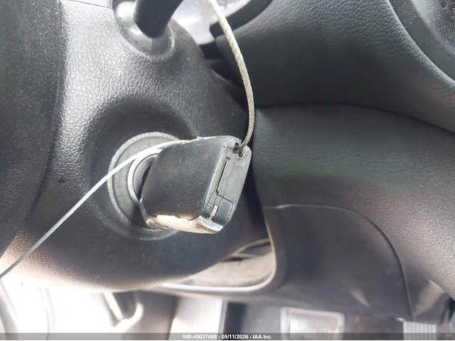 Kia Soul 2.0L I-4 DOHC, VVT, 147HP Front Wheel Drive - автомобили, коли, обяви за нови и употребявани 10