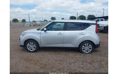 Kia Soul 2.0L I-4 DOHC, VVT, 147HP Front Wheel Drive - автомобили, коли, обяви за нови и употребявани 13