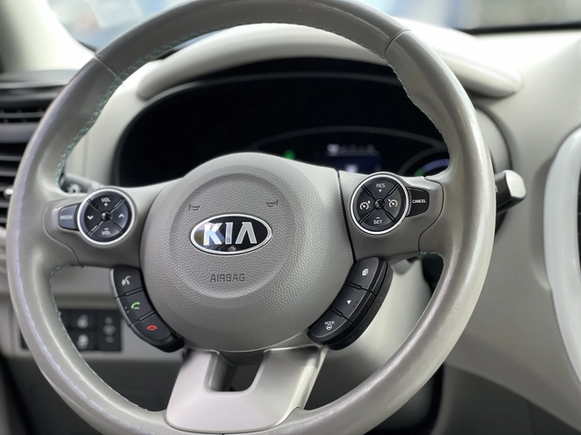 Kia Soul 2 комплекта гуми с джанти Всичко платено - автомобили, коли, обяви за нови и употребявани 11