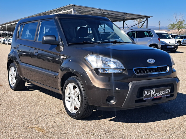 Kia Soul 1, 6 i + gaz - автомобили, коли, обяви за нови и употребявани 2