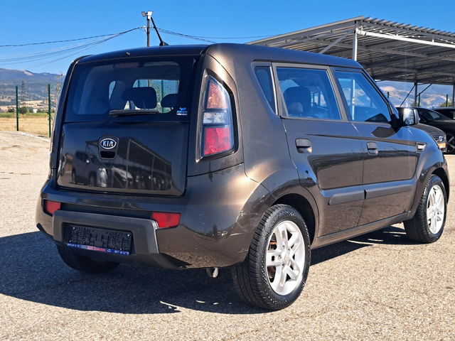 Kia Soul 1, 6 i + gaz - автомобили, коли, обяви за нови и употребявани 4