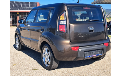 Kia Soul 1, 6 i + gaz - автомобили, коли, обяви за нови и употребявани 6
