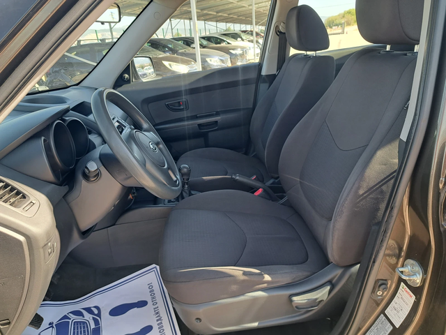 Kia Soul 1, 6 i + gaz - автомобили, коли, обяви за нови и употребявани 9