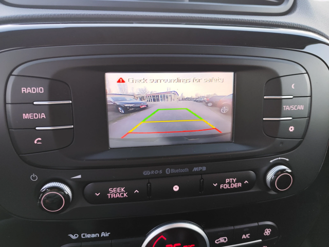 Kia Soul 1.6CRDi* EURO6B* 124000km! CAMERA - автомобили, коли, обяви за нови и употребявани 8