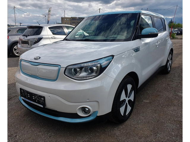 Kia Soul Full Eco Electric - автомобили, коли, обяви за нови и употребявани 0