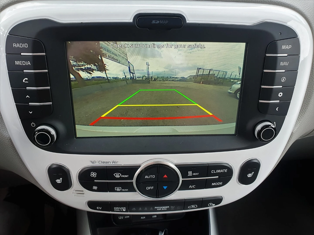 Kia Soul Full Eco Electric - автомобили, коли, обяви за нови и употребявани 9